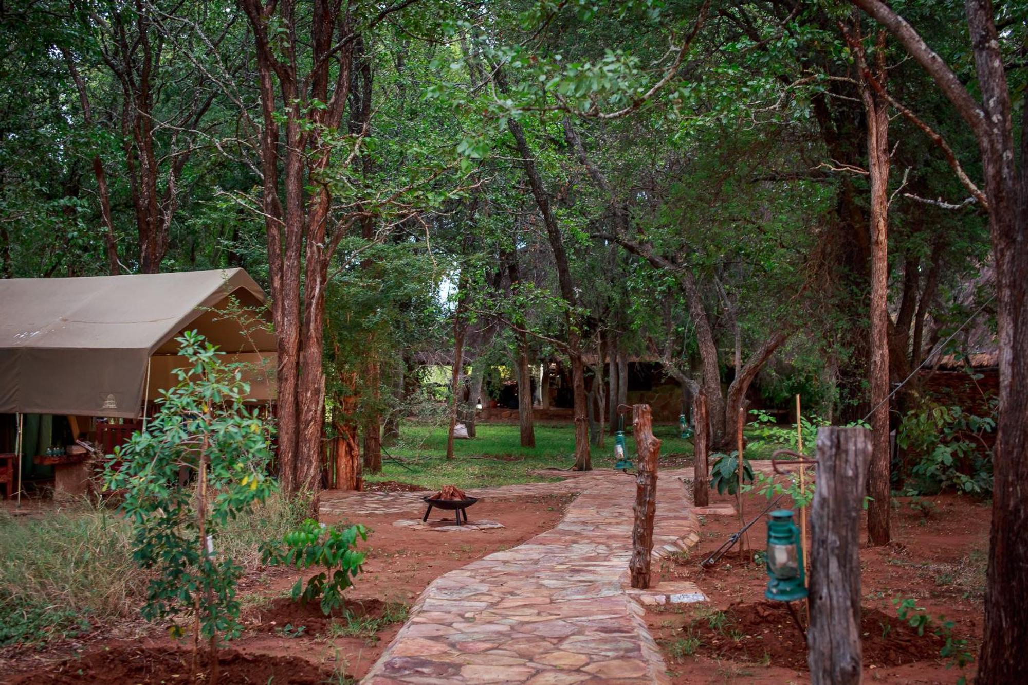 Sable Creek Safari Lodge Тзанеен Экстерьер фото